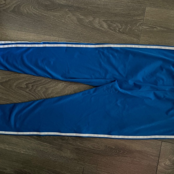 ADICOLOR CLASSICS CUFFED TRACK PANTS - Picture 4 of 5